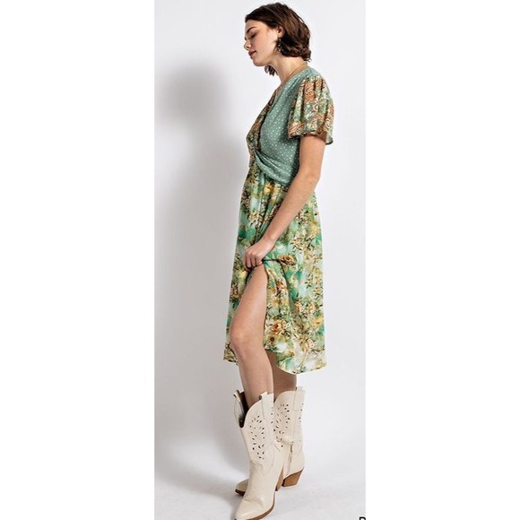 New Gigio Size M L Green Floral Dot Print Twist Waist Asymmetrical Dress - Picture 4 of 6